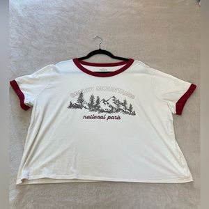 cute Arizona Jeans junior’s ringer tee ! !